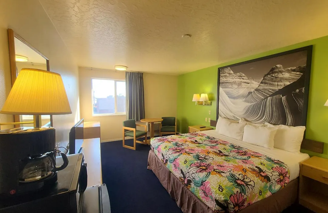 Horizon Hotel-1