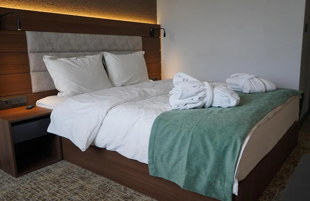 Hotel Kirci Termal & Spa-1
