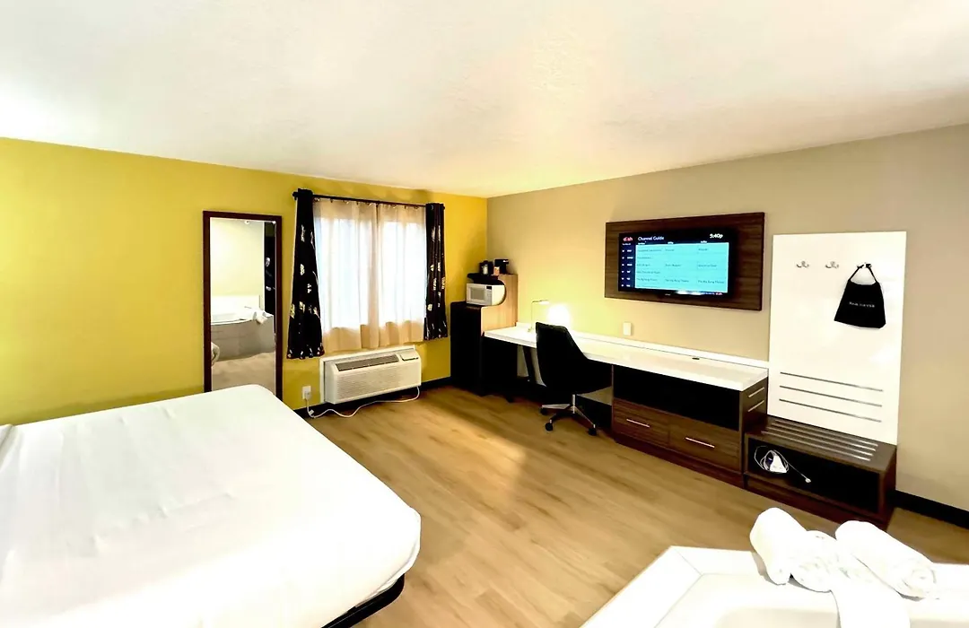 Quality Inn & Suites Willows-1