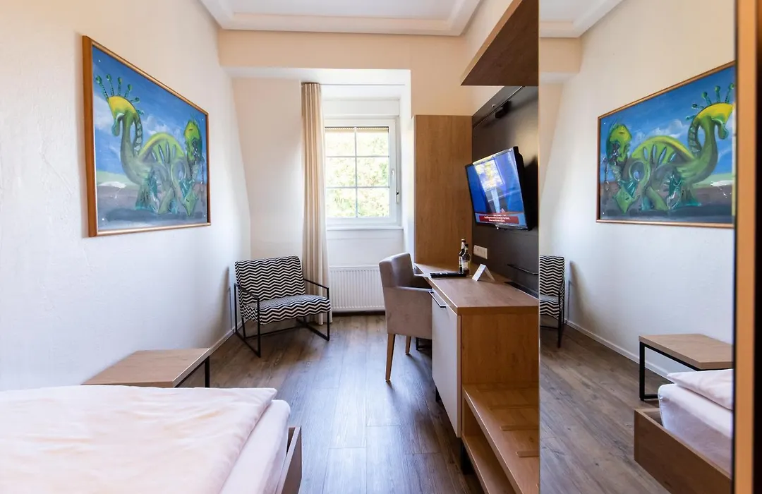 Hotel Avisa-1