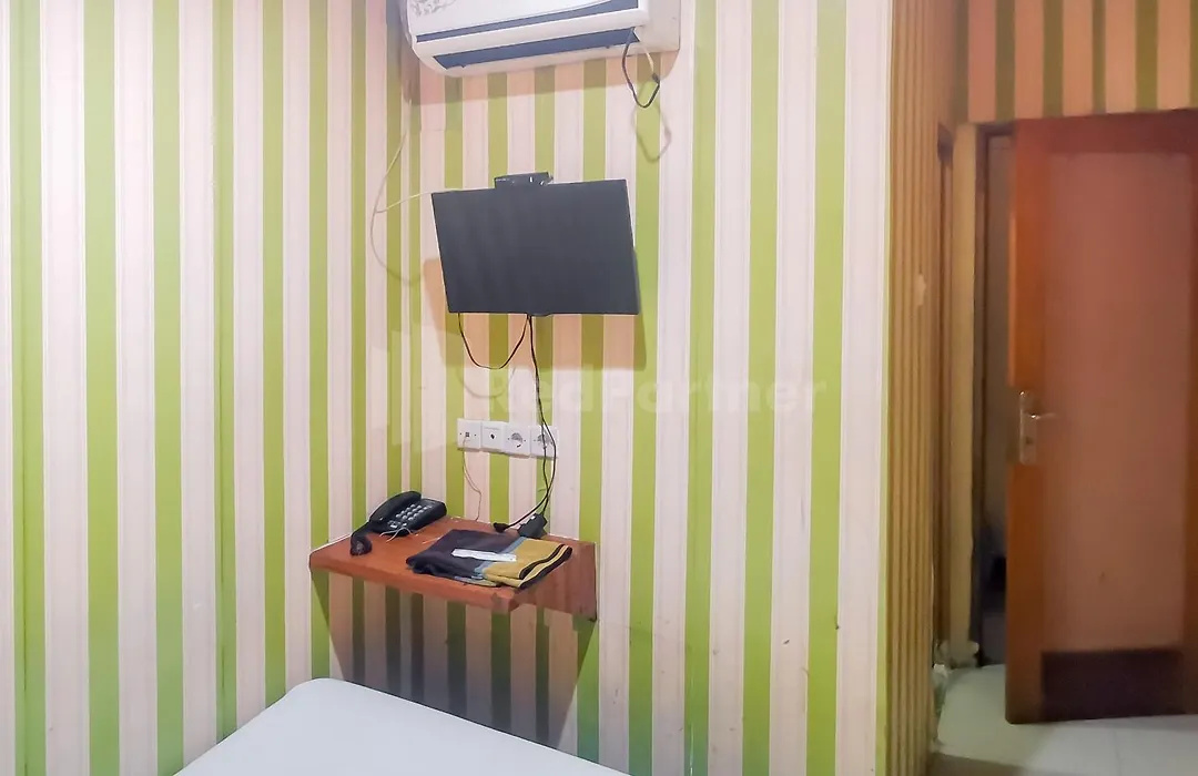 Tangki Residence 2 RedPartner-1