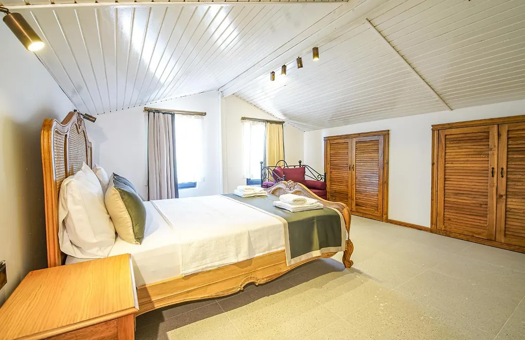 Linasya Bozcaada-1