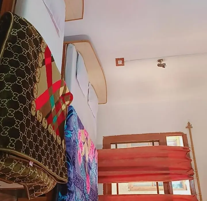 Unique Guest House-1