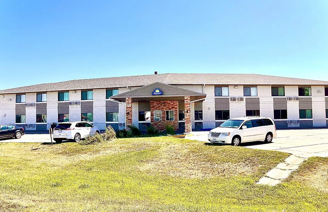 Days Inn By Wyndham York-1