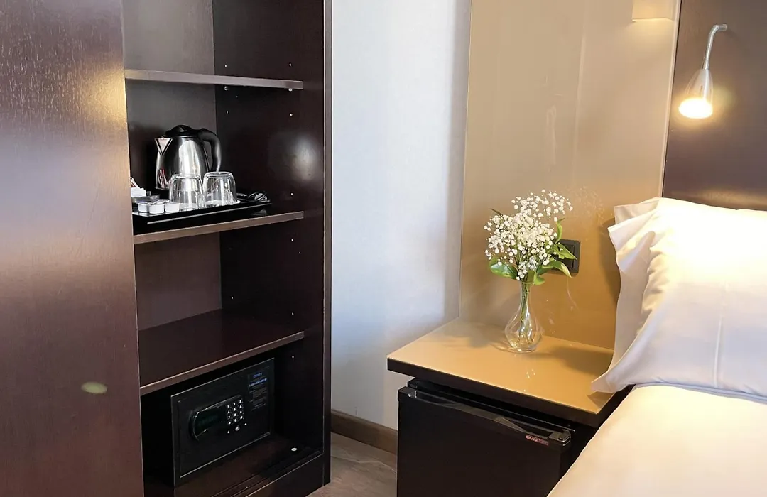 Sm Hotel Sant Antoni-1
