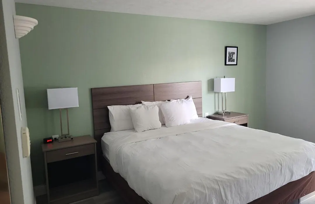 Evergreen Resort-1