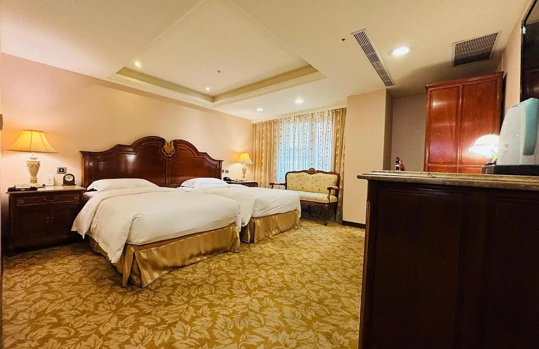 Royal Seasons Hotel Taipei ‧ Nanjing W.-1