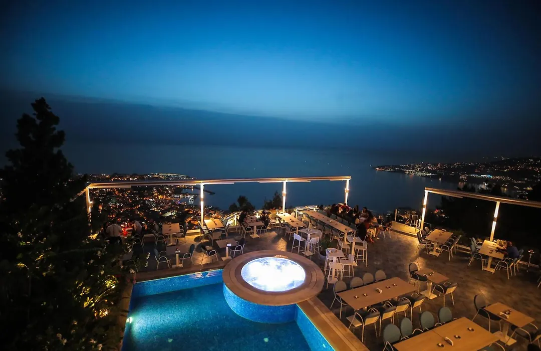 Bay Lodge Boutique Hotel-1