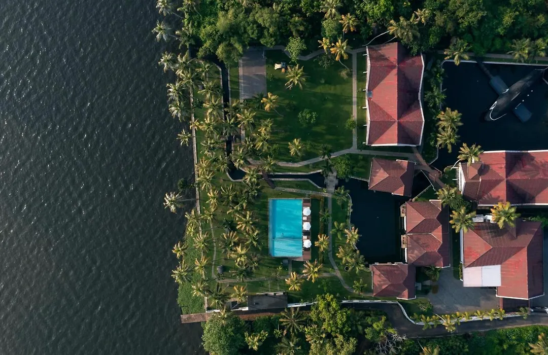 Lake Canopy Alleppey-1