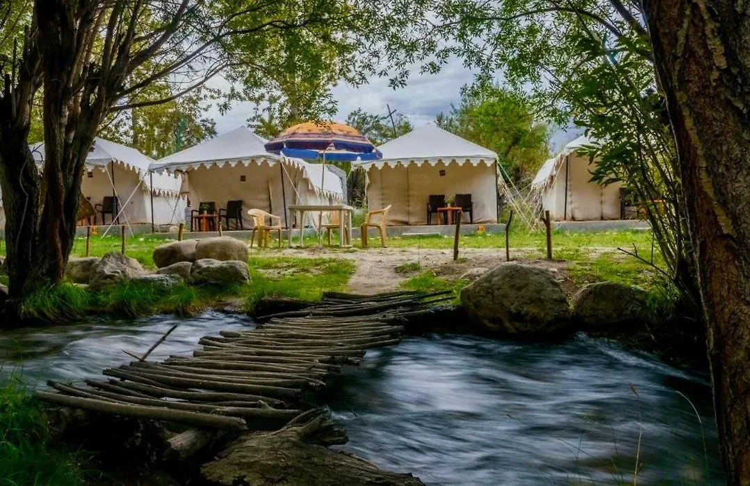 Royal Deluxe Camp & Resort, Hunder- Nubra-1
