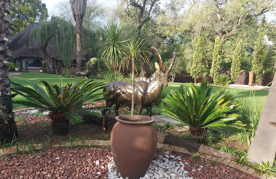 Lalamanzi River Lodge-1
