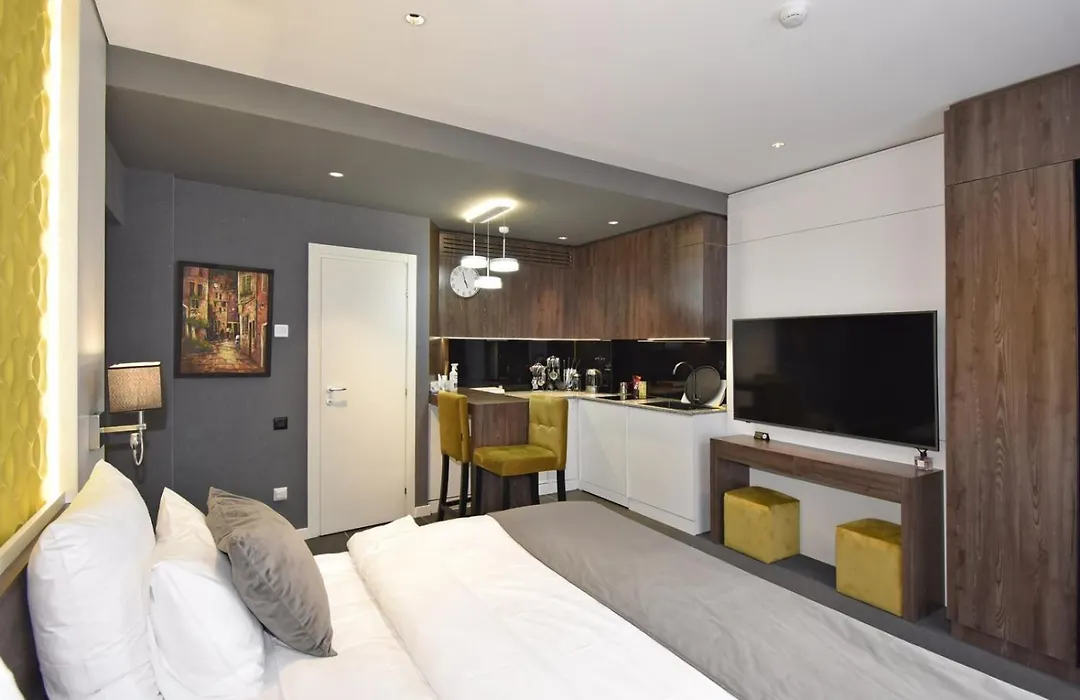 Avenue ApartHotel-1