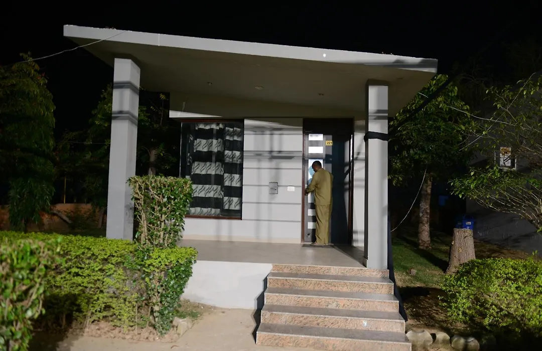 Drive In 22 Resort-1