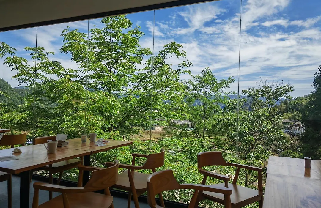 Avatar Mountain Resort-1