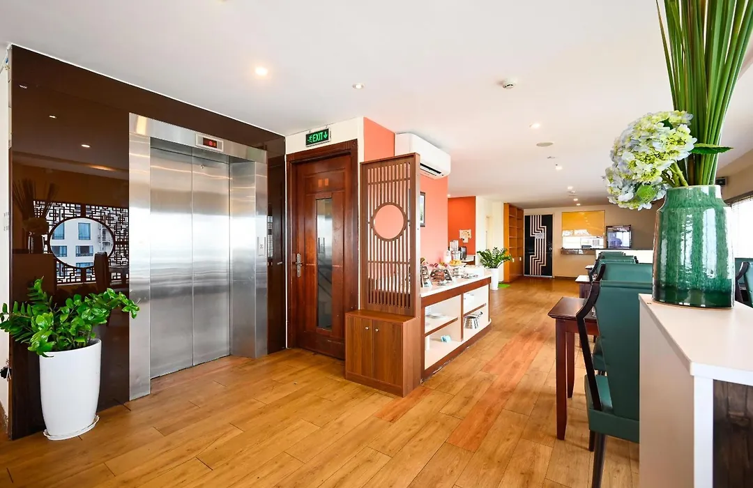 Nicecy Hotel - Bui Thi Xuan Street-1