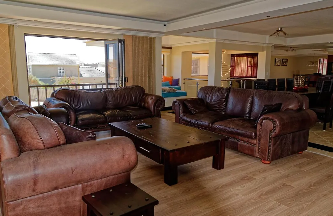 Palazzo Gardens -Self Catering Guesthouse-1