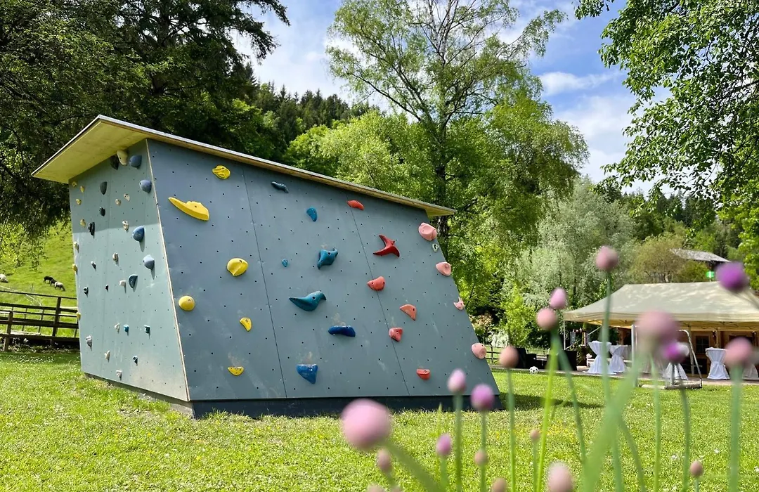 Kosis Sports Lifestyle Hotel-1