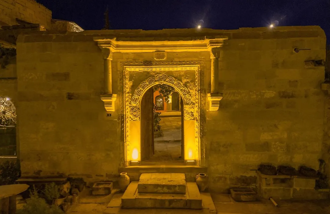 Gibos Cave Hotel-1