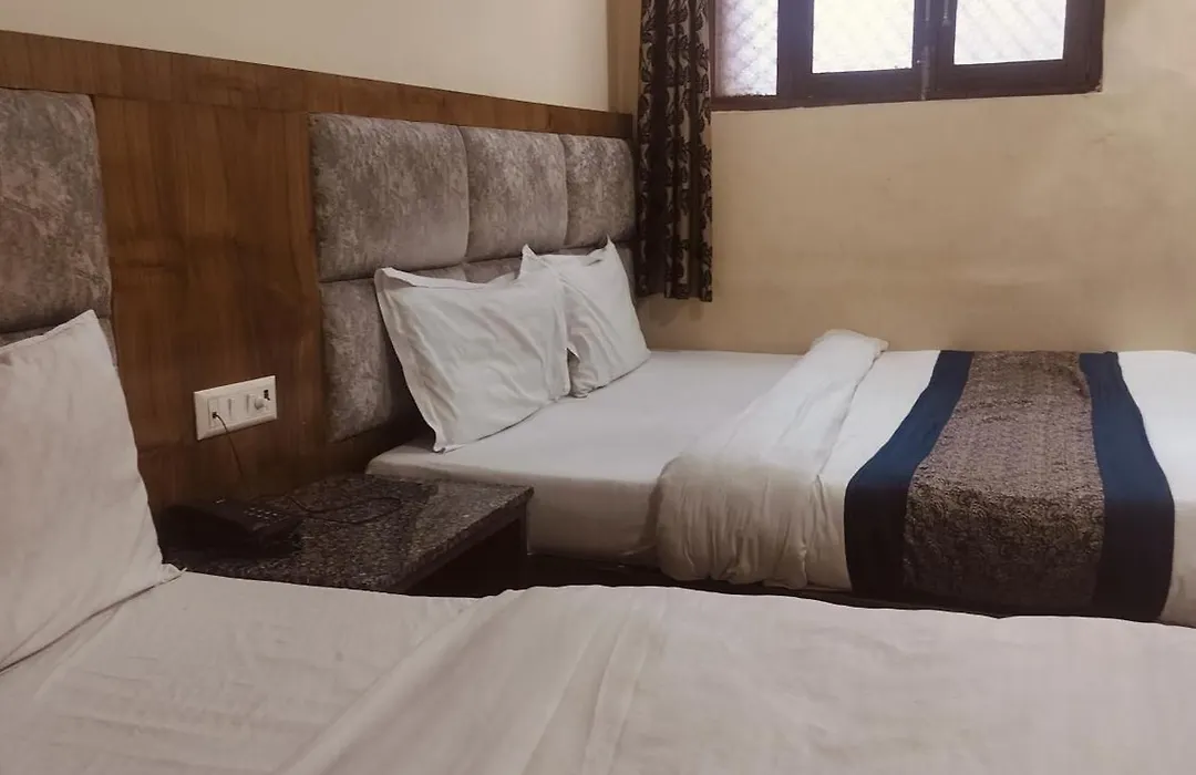 Hotel India Continental-1