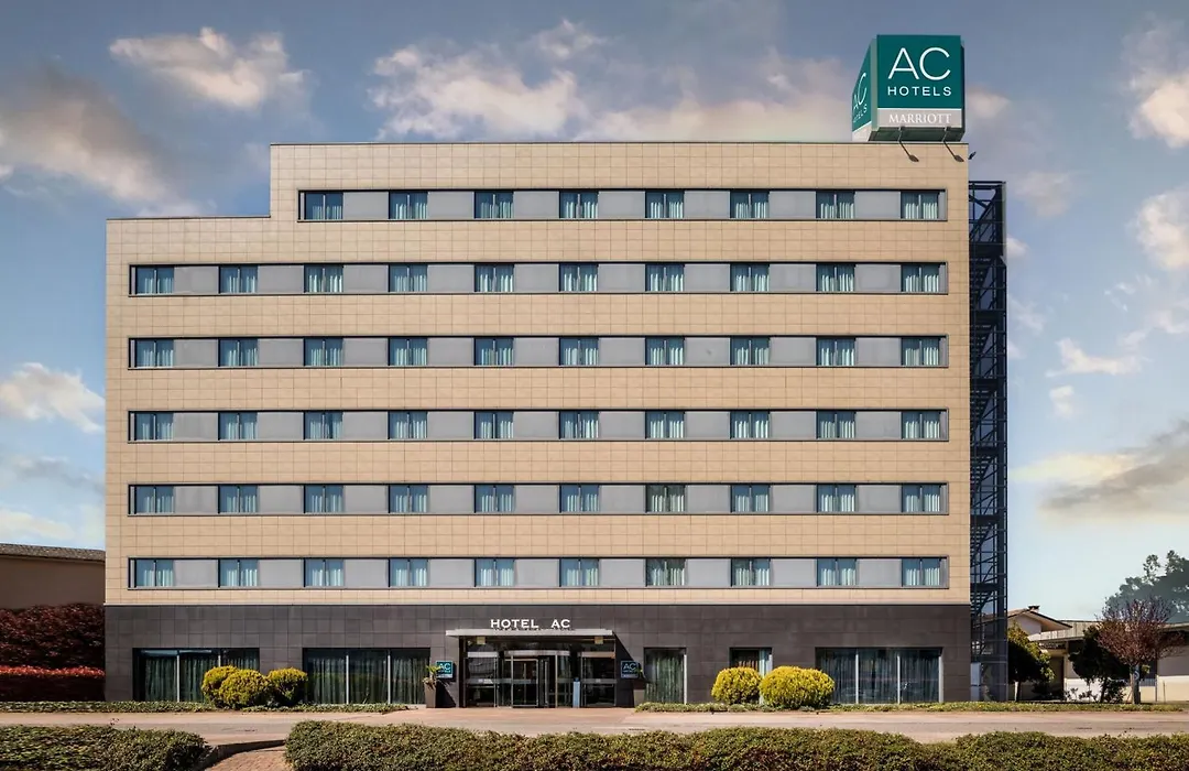 Ac Hotel Vicenza By Marriott-1