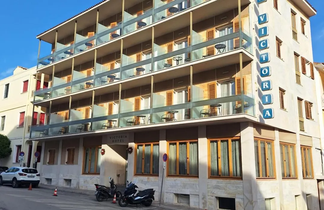 Victoria Hotel-1