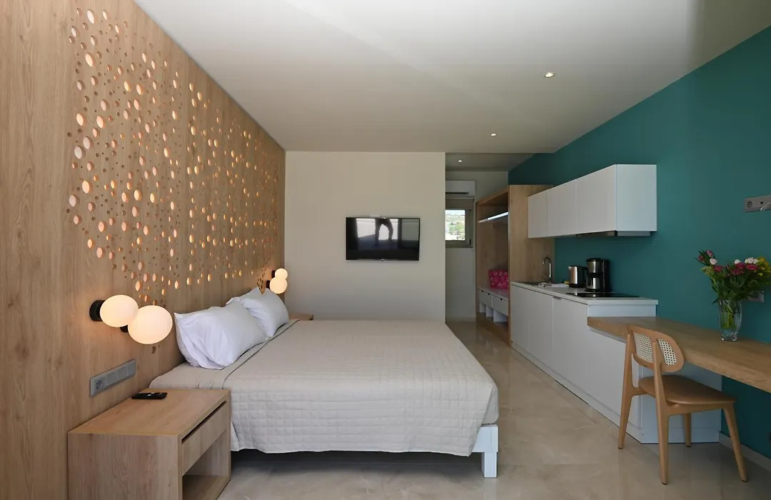 Blue Sky Hotel Apartments-1