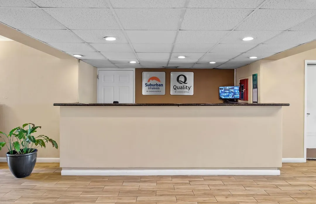Suburban Studios Hotel Kingsland Near I-95-1