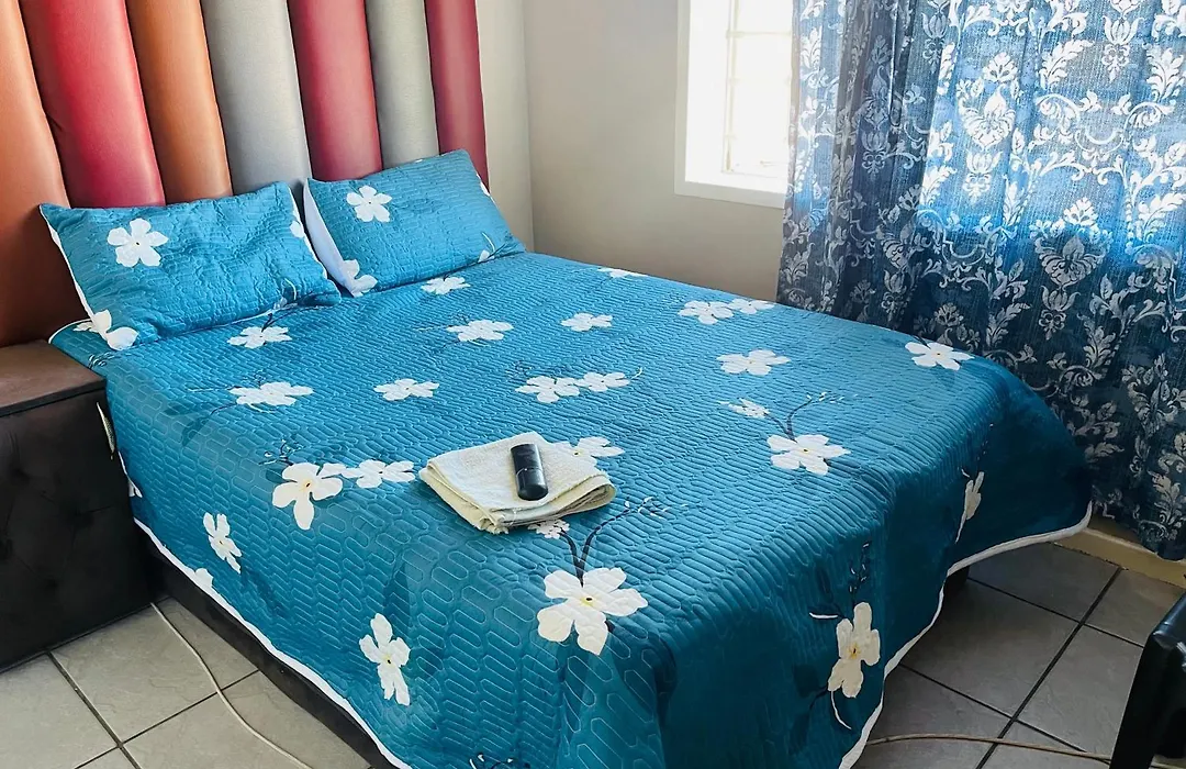 Josephs Guest Home Kimberley-1