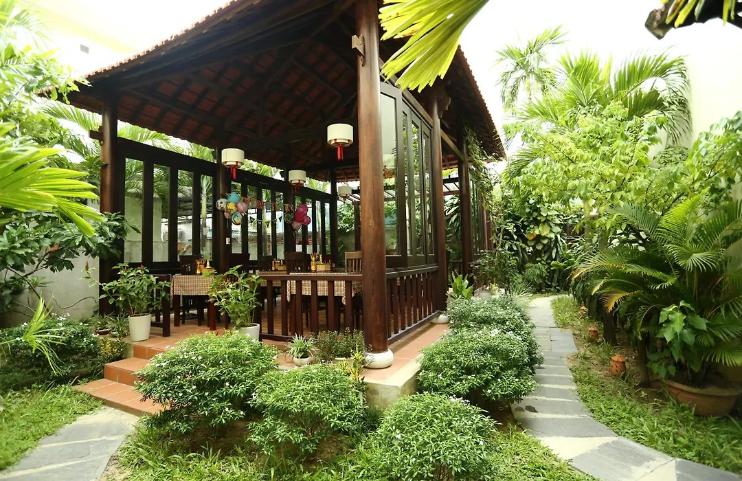 Cherry'S House-1