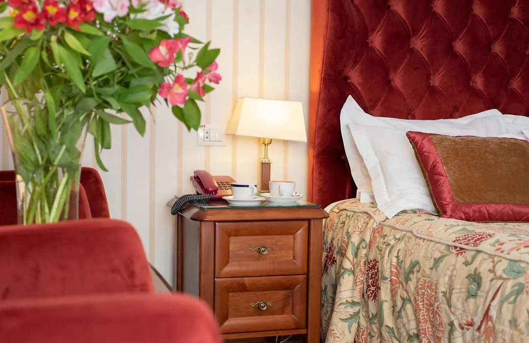 Swiss Hotel-1