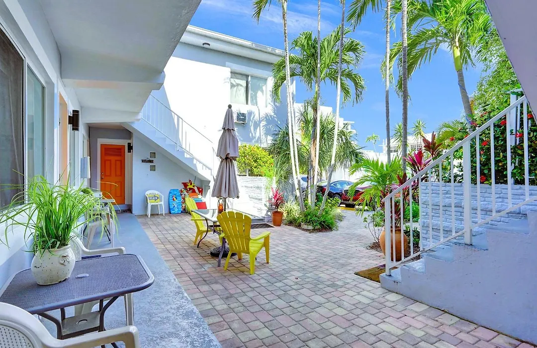 Beach Tide Motel-1