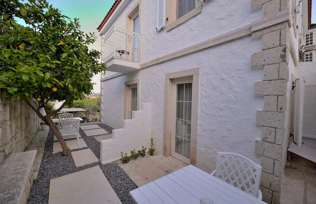 Peremere Alacati Otel-1