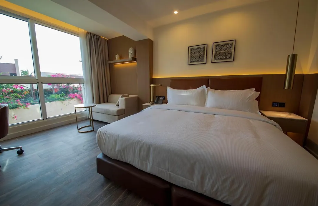 Luxotel Aqaba Beach Resort & Spa Only 15 Years Plus-1