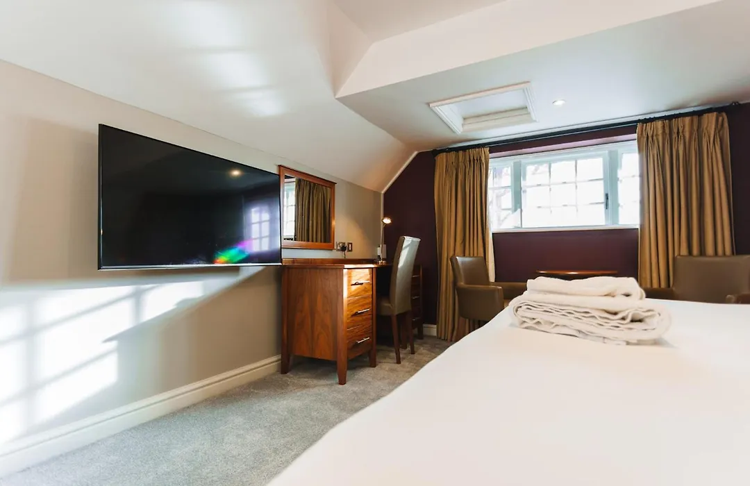 The Dog & Doublet Inn-1