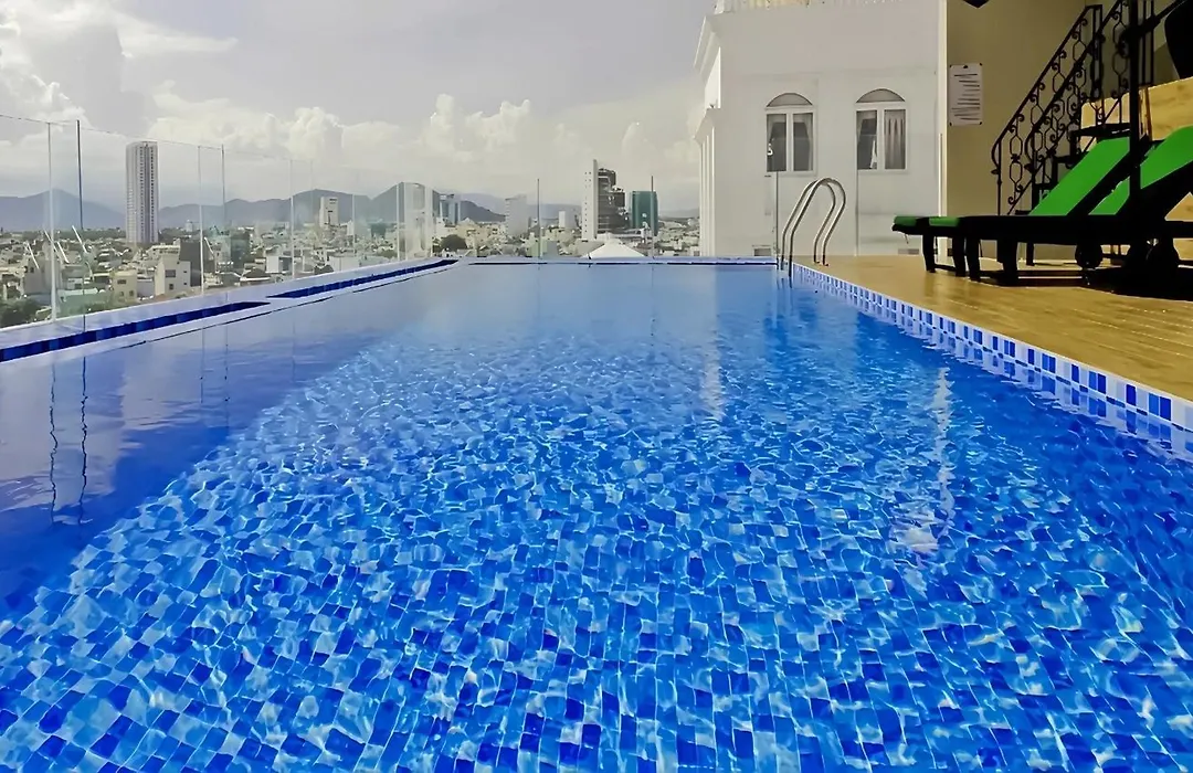 Central Hotel & Spa Danang-1