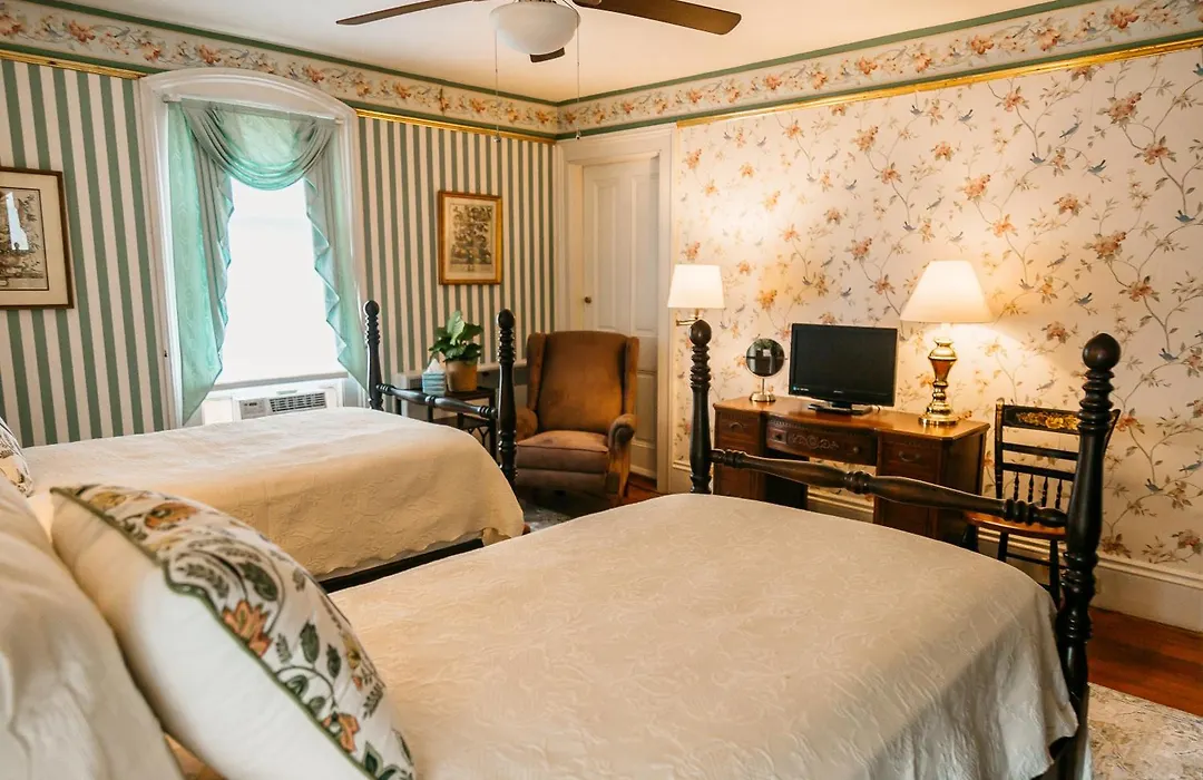River House Inn-1