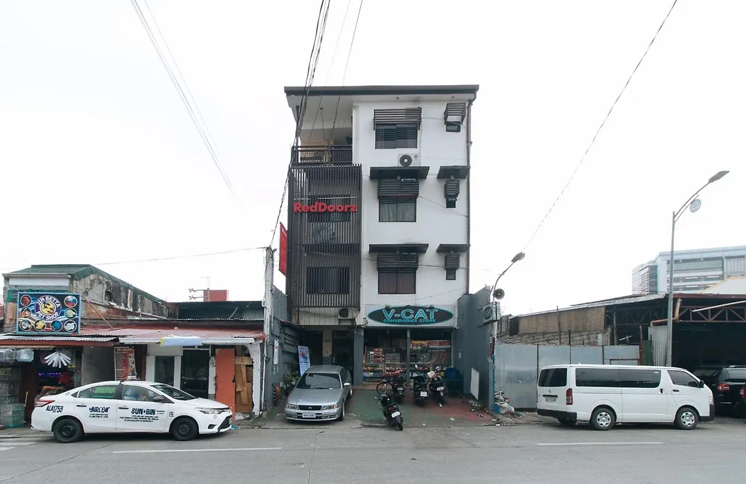 Reddoorz At Vcat Apartelle Sampaloc Manila-1