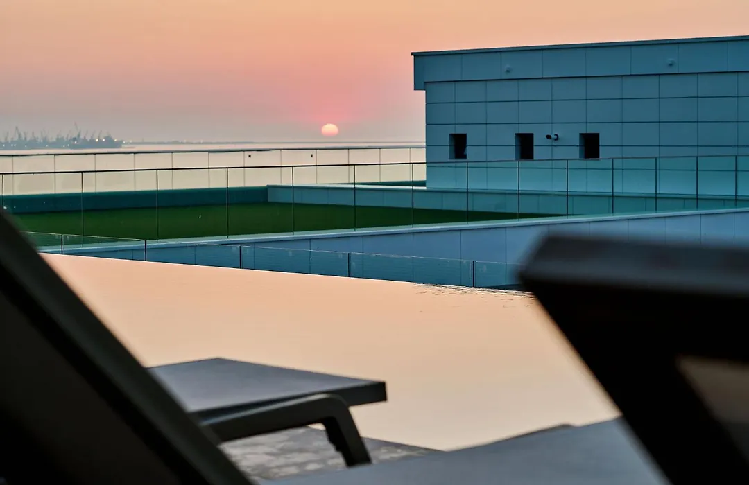 Aqua Vista Infinity Resort & Spa - Studio Lux - Piscina Infinity, Jacuzzi, Sauna, Gym - Privat-1