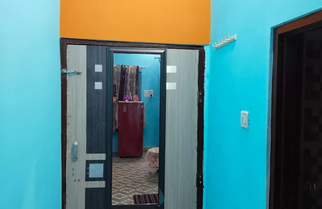 Corner Home Stay-1