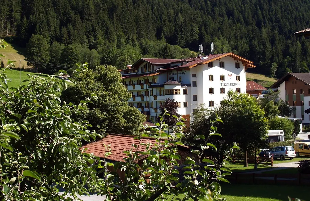 Landhotel Tirolerhof - Wildschoenau - Premium Card Im Sommer-1