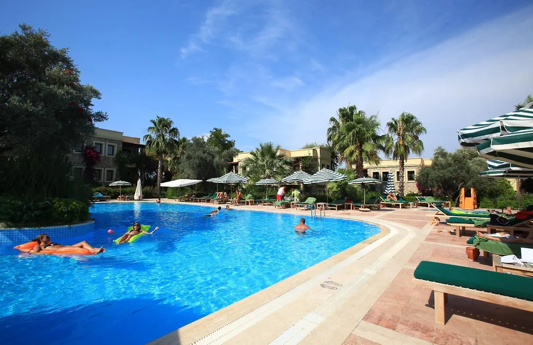 Zeytinada Hotel-1