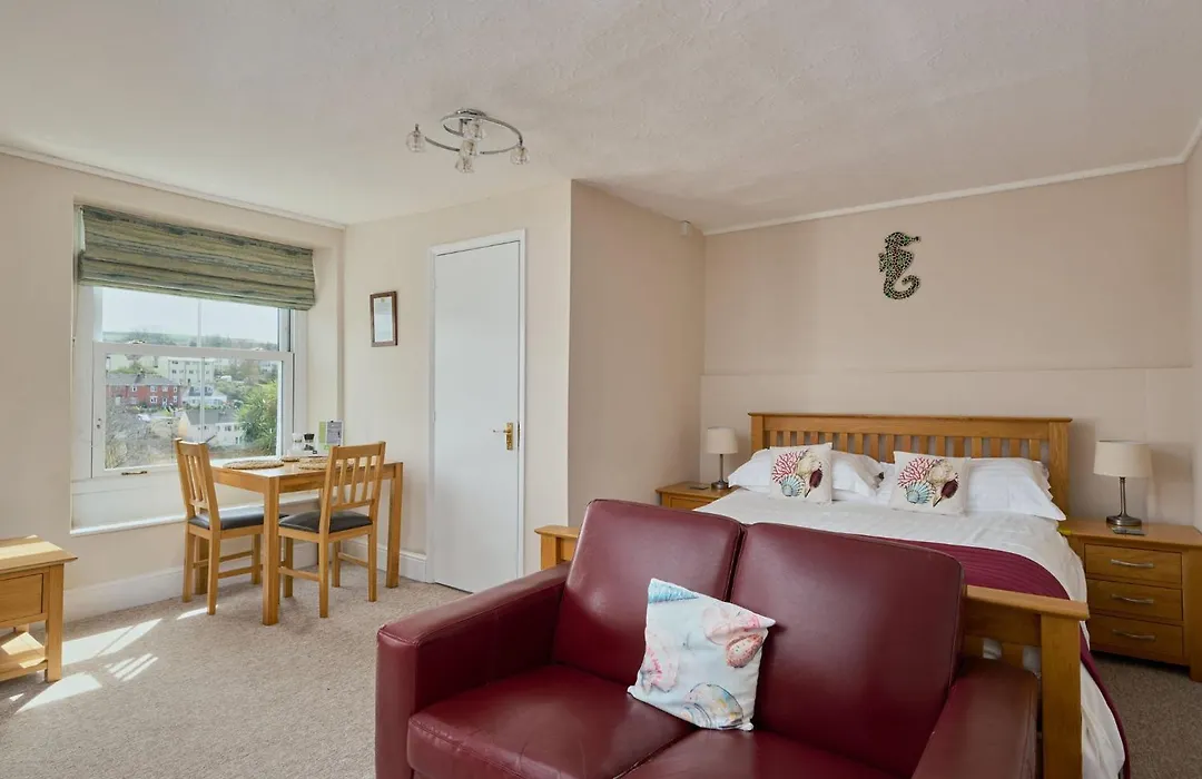 Epchris House-1