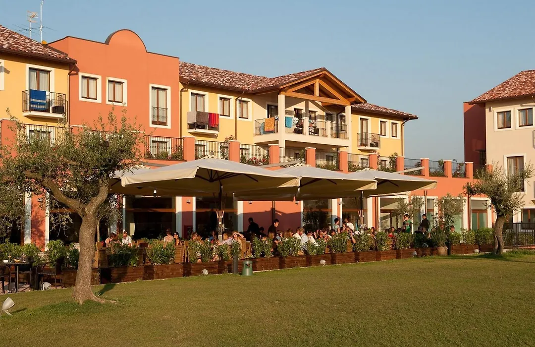Th Lazise - Hotel Parchi Del Garda-1