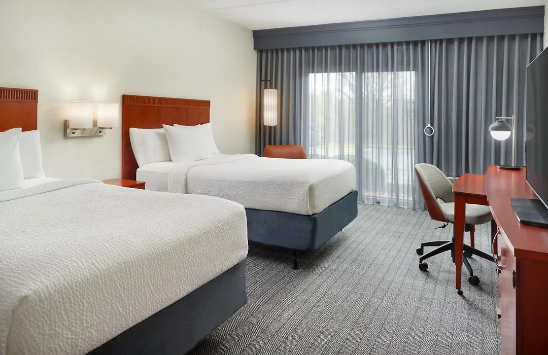 Courtyard By Marriott Charlottesville-1