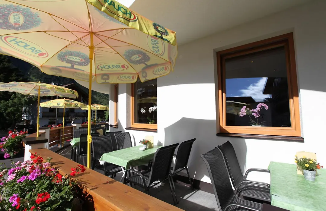 Berghotel Rasis-1