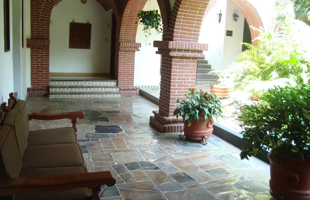 Hotel Vista Hermosa-1