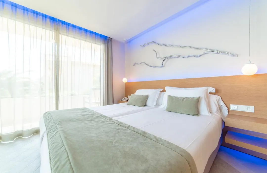 Melbeach Hotel&Spa - Adults Only-1