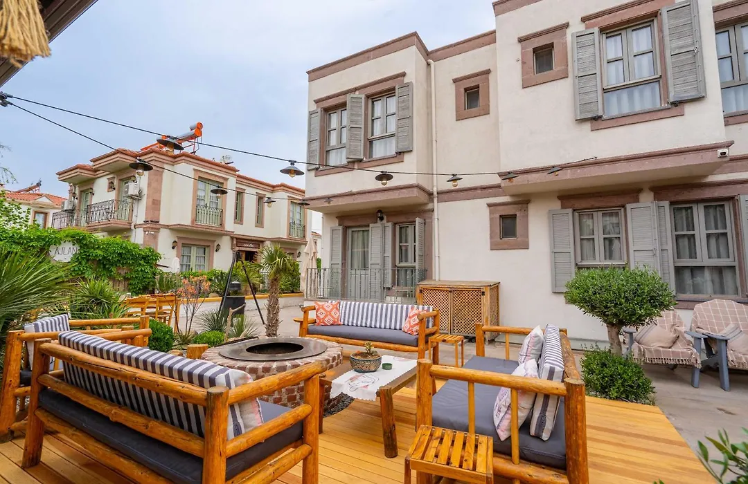 Ajlan Hotel Cunda-1