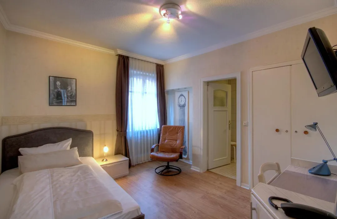 Hotel Zum Goldenen Stern-1