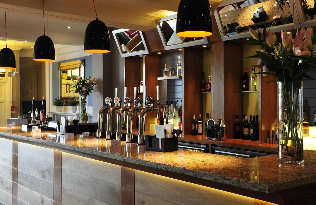 The White Lion Hotel-1